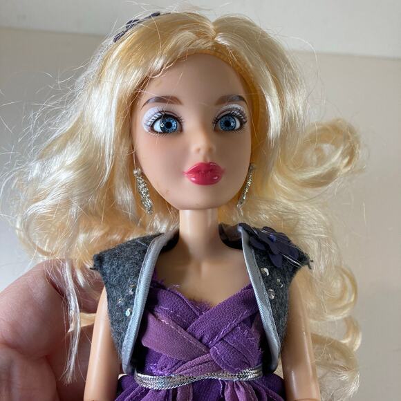 Spin Master 12" LIV Doll Moonlight Dance Sophie (2010) Articulated Complete EUC - Picture 6 of 6